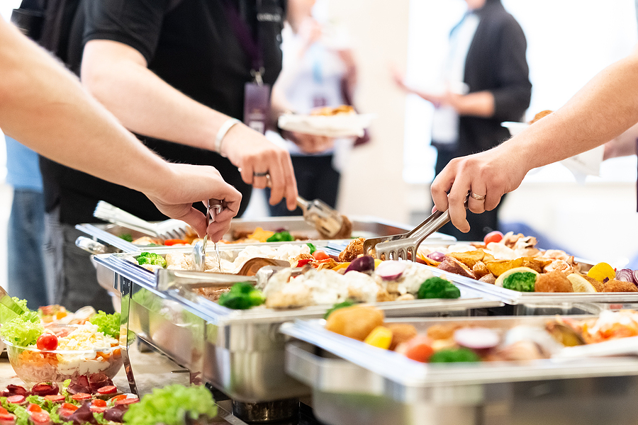 How to Get the Best Value When Hiring a Caterer for Office Lunch